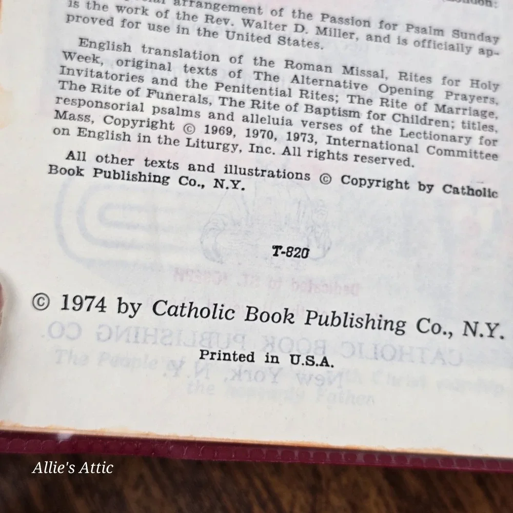 1974 Saint Joseph Sunday Missal Complete Edition Vintage Bible Red Vatican‎ II